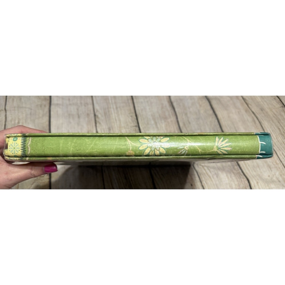 K & Company Girl Scout 12 x 12 Scrapbook Post Bound 20 Pages Book GTubH - Picture 6 of 6